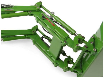 Fendt 515 Vario Tractor w/Front Loader 1:32 Scale Universal Hobbies Diecast Model-Universal Hobbies-Diecast Model Centre