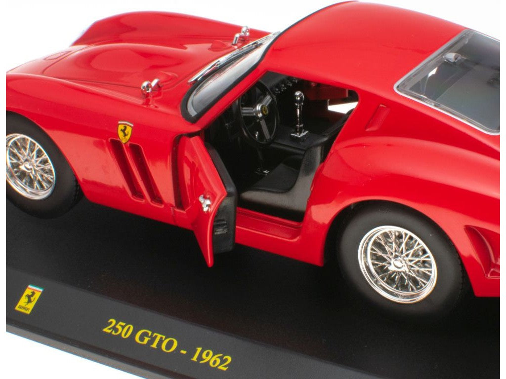 Ferrari 250 GTO 1962 red - 1:24 Scale Model Car-Unbranded-Diecast Model Centre