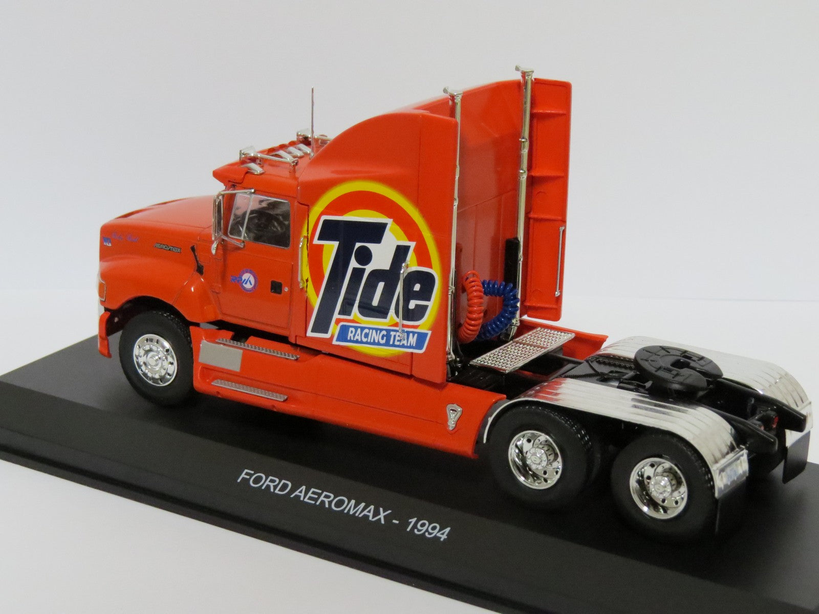 Ford 1994 Aeromax 1:43 Scale Unbranded Diecast Model Truck-Unbranded-Diecast Model Centre