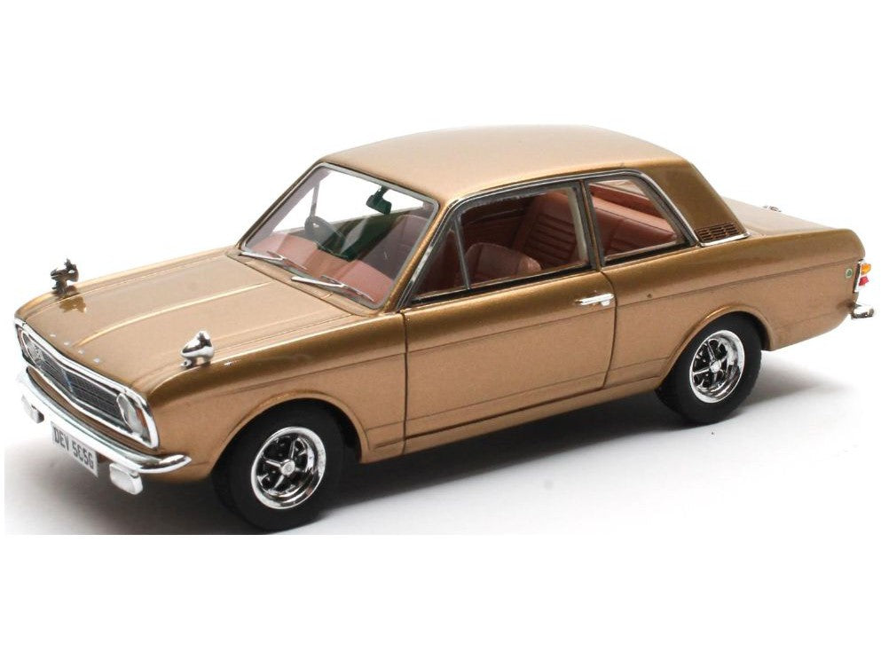 Ford Cortina Lotus Mk2 1966-1970 gold - 1:43 Scale Model Car-Matrix-Diecast Model Centre