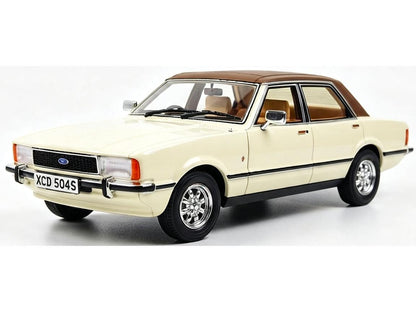 Ford Cortina Mk4 Diamond White RHD UK Special 100pcs Limited Edition 1:18 Scale Resin Car – Cult-Cult-Diecast Model Centre