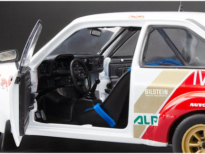 Ford Escort RS1800 #15 Santos and Oliveira Rallye de Portugal Vinho do Porto 1983 1:18 Scale Sun Star Diecast Model