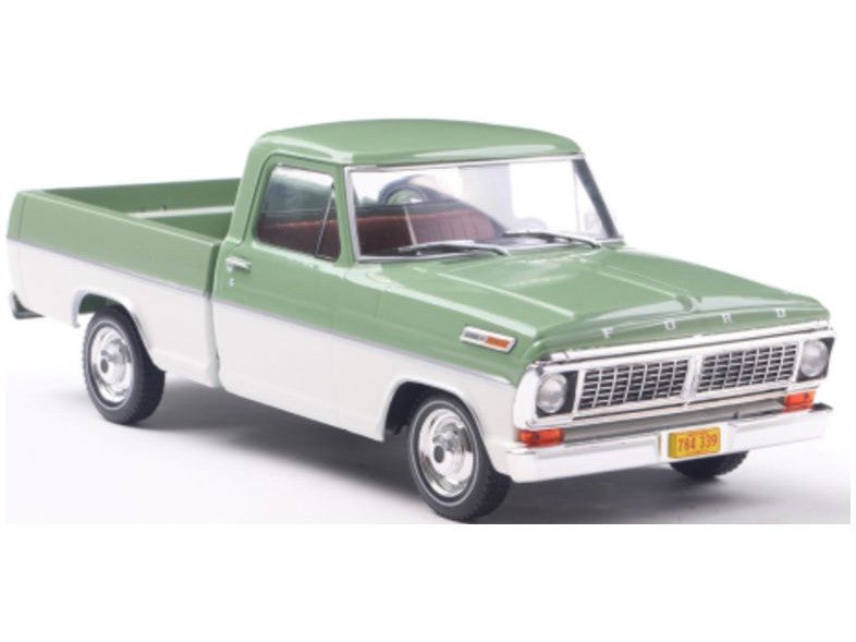 Ford F-100 1970 green/white - 1:24 Scale Model Pickup Truck-WhiteBox-Diecast Model Centre