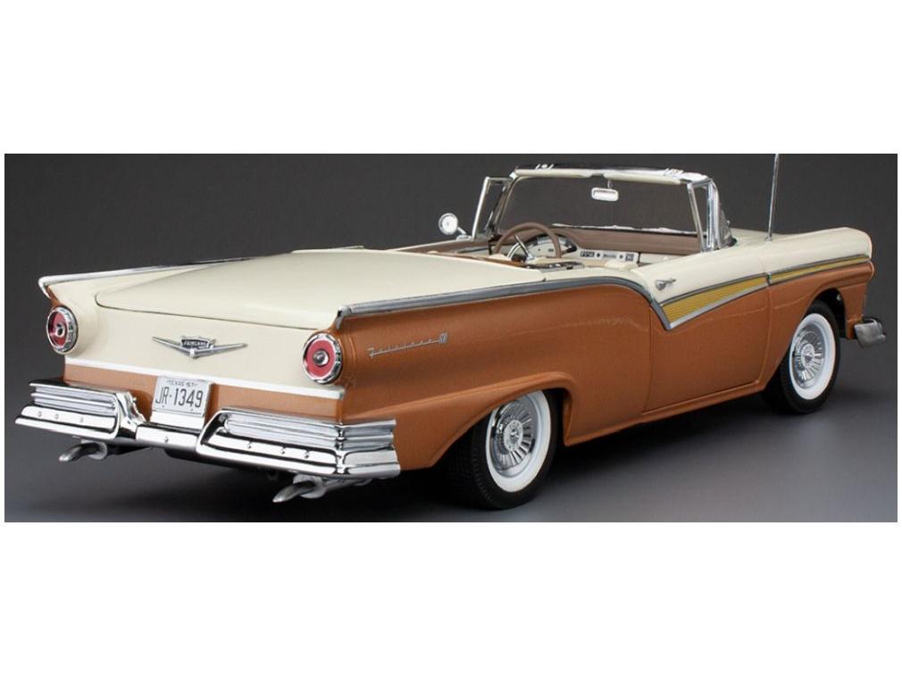 Ford Fairlane 500 Skyliner Bronze Colonial White 1957 1:18 Scale Sun Star Diecast Model Car-Sun Star-Diecast Model Centre