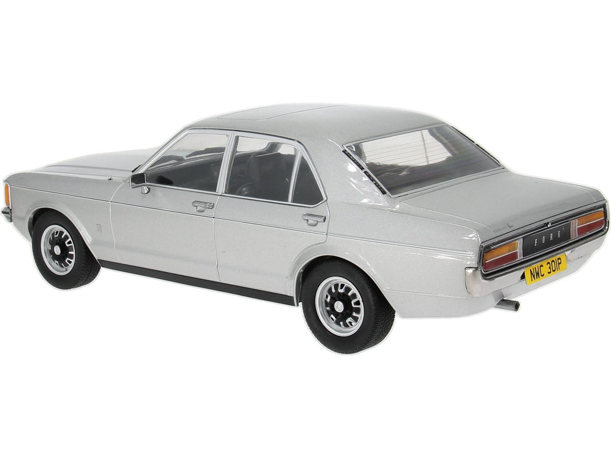 Ford Granada Mk1 Silver RHD UK Exclusive 360pcs 1:18 Scale Diecast Car – Model Car Group-Model Car Group-Diecast Model Centre