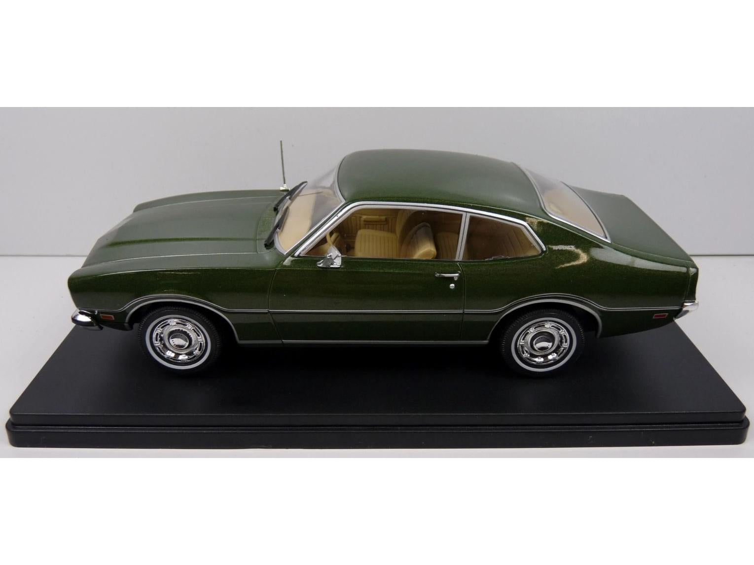Ford Maverick 1974 Green 1:24 Scale Unbranded Diecast Model Car-Unbranded-Diecast Model Centre