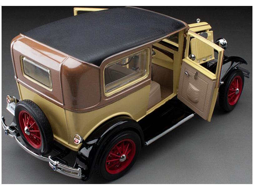 Ford Model A Tudor Bronson Yellow 1931 1:18 Scale Sun Star Diecast Model Car-Sun Star-Diecast Model Centre