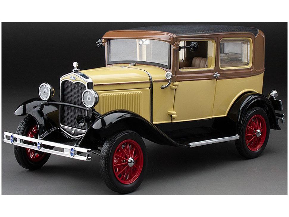 Ford Model A Tudor Bronson Yellow 1931 1:18 Scale Sun Star Diecast Model Car-Sun Star-Diecast Model Centre