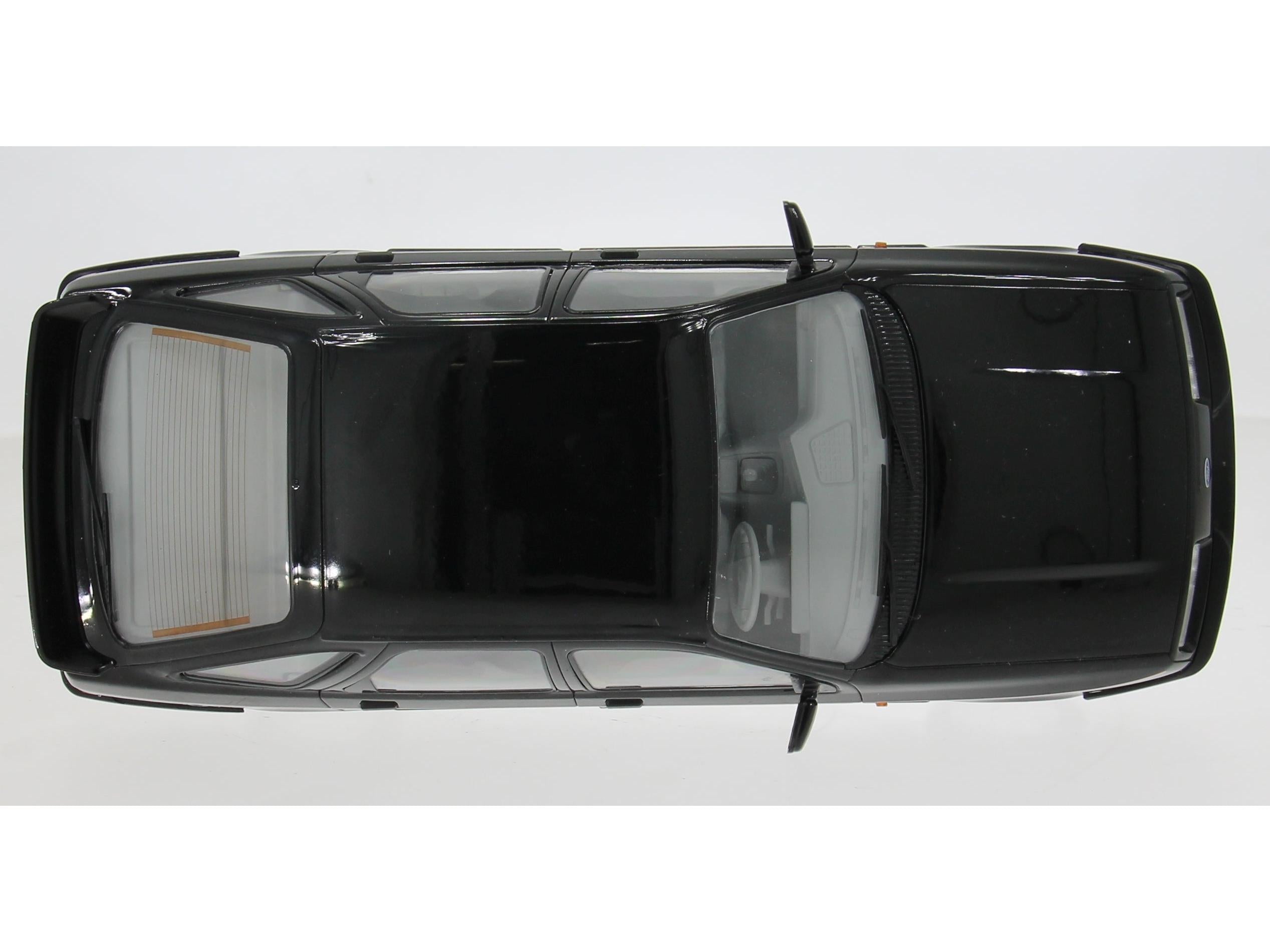Ford Sierra XR 4x4 Black RHD 1984 - UK Special 500pcs Limited edition 1:18 Scale Diecast Model Car – Model Car Group-Model Car Group-Diecast Model Centre