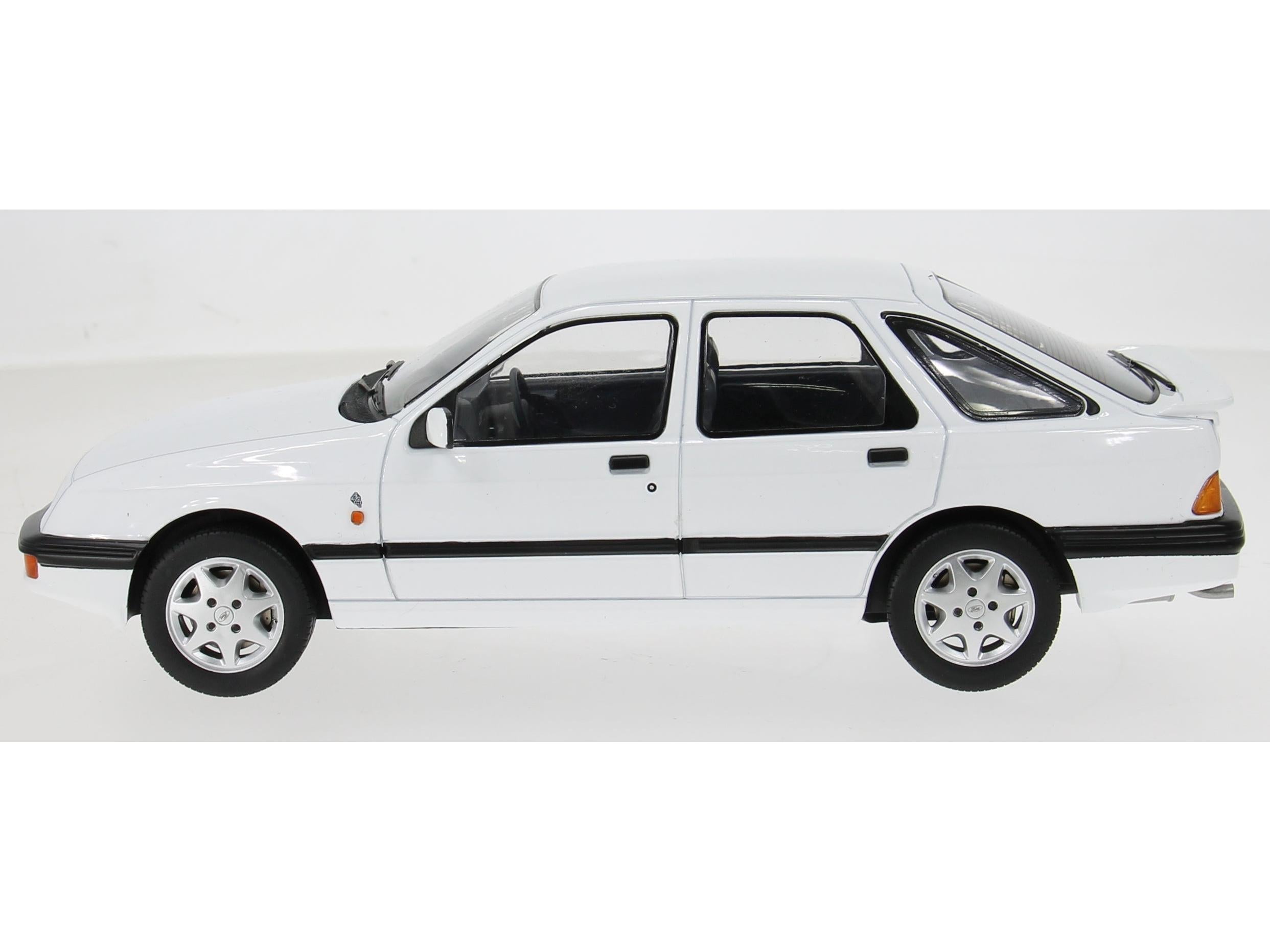 Ford Sierra XR 4x4 White RHD 1984 - UK Special 500pcs Limited edition 1:18 Scale Diecast Model Car – Model Car Group-Model Car Group-Diecast Model Centre