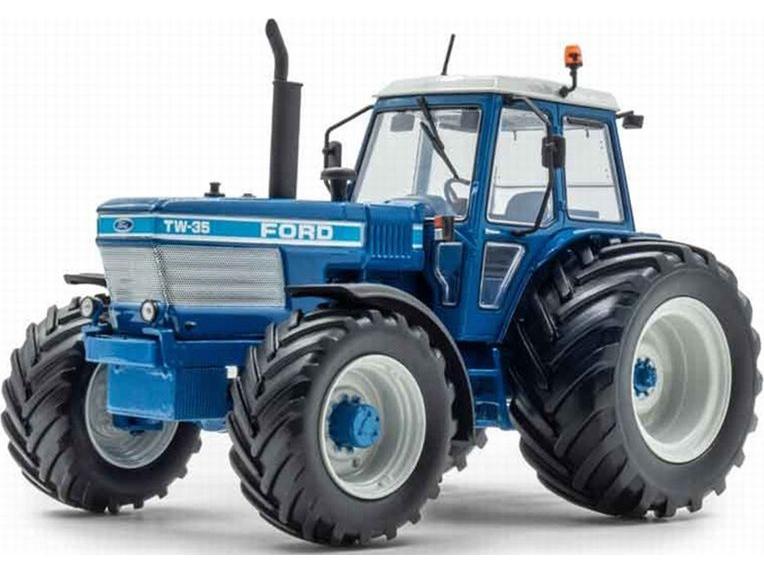 Ford TW-35 Tractor w/Flotation Tyres 1:32 Scale Universal Hobbies Diecast Model-Universal Hobbies-Diecast Model Centre
