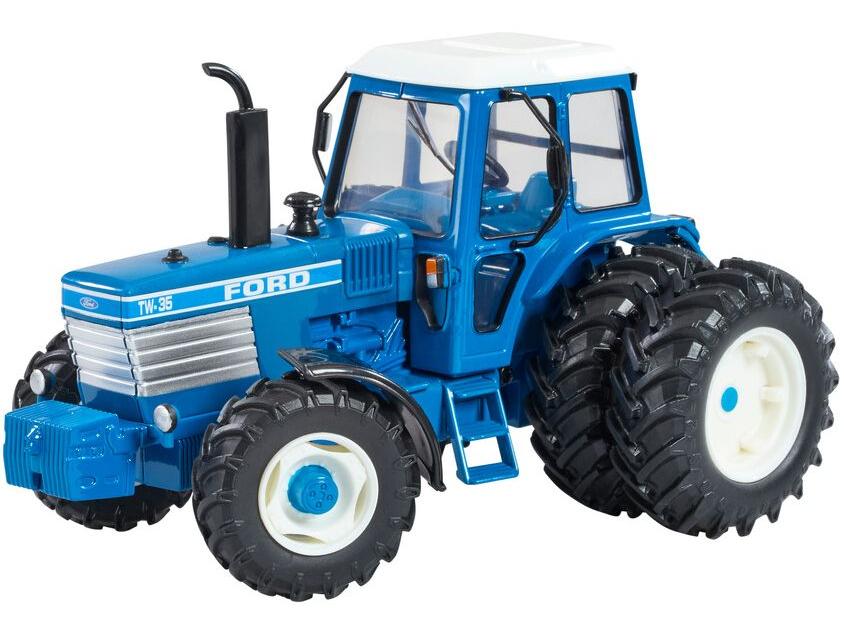 Ford TW35 w/Dual Rear Wheels Tractor 1:32 Scale Britains-Britains-Diecast Model Centre