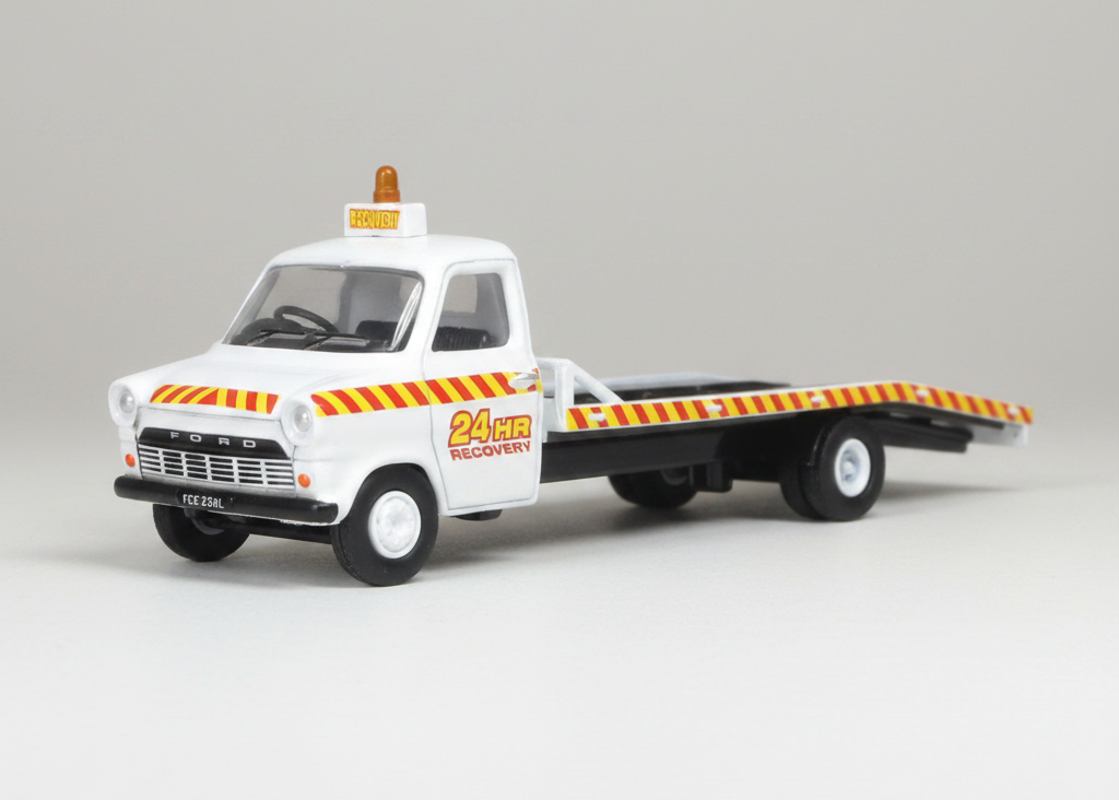 Ford Transit Recovery Camión de recuperación 24 HR modelo a escala 1:76 (Diecast) – Oxford Diecast