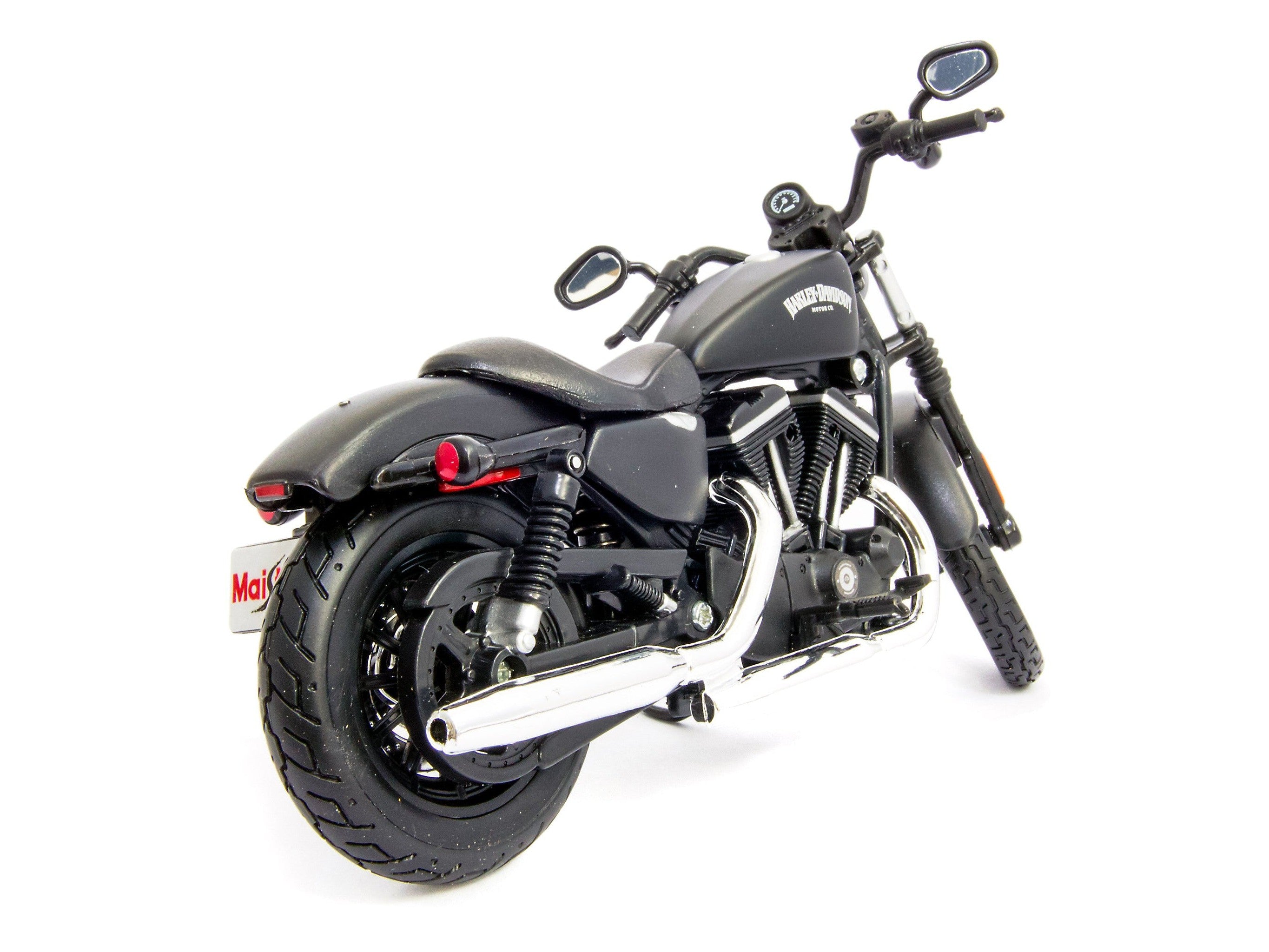 Harley Davidson Iron 883 diecast 1:12 Black Maisto Motorcycle Model