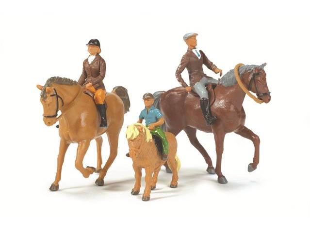 Horses And Riders 1:32 Scale Britains-Britains-Diecast Model Centre