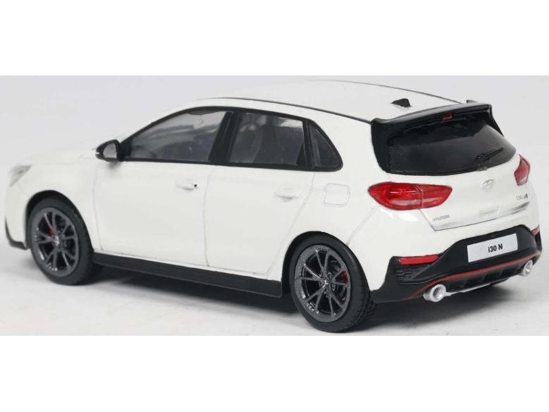 Hyundai i30 N Atlas White 2022 1:43 Scale Diecast Model Car – Solido-Solido-Diecast Model Centre