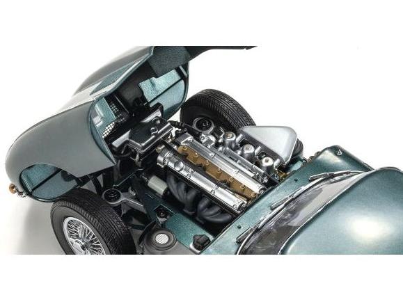Jaguar E-Type 3.8L Coupe MK1 1961 Dk Green 1:18 Scale Diecast Model Car – Kyosho-Kyosho-Diecast Model Centre