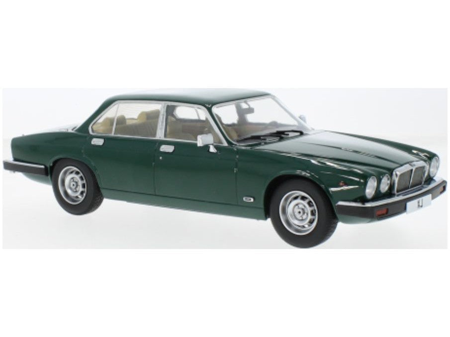 Jaguar XJ Series 3 1979 green - 1:18 Scale Model Car-Model Car Group-Diecast Model Centre