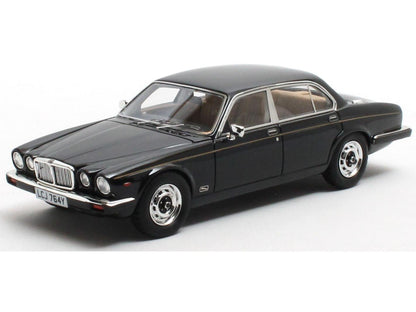 Jaguar XJ6 SIII 4.2 Black 1979-1985 1:43 Scale Matrix Resin Model Car-Matrix-Diecast Model Centre