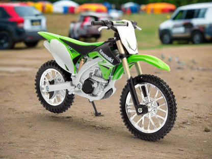 Kawasaki KX450F Green Bburago 1:18 Scale Diecast Model