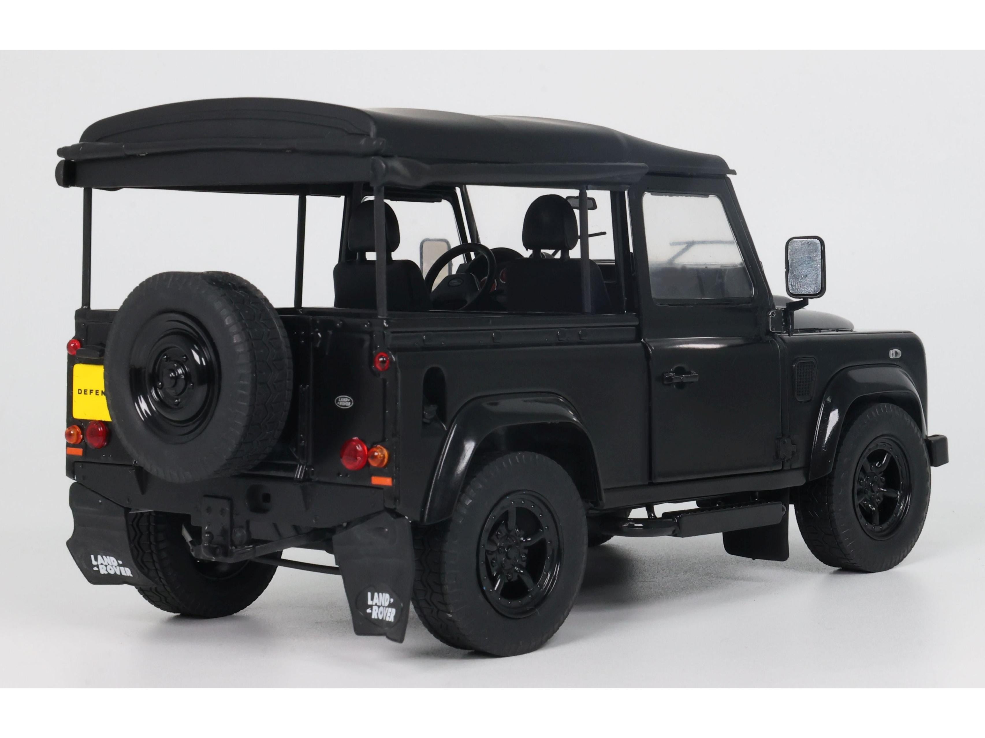 Land Rover Defender 90 Short w/Rear Cover Black 2016 1:18 Scale Solido Diecast Model Car-Solido-Diecast Model Centre