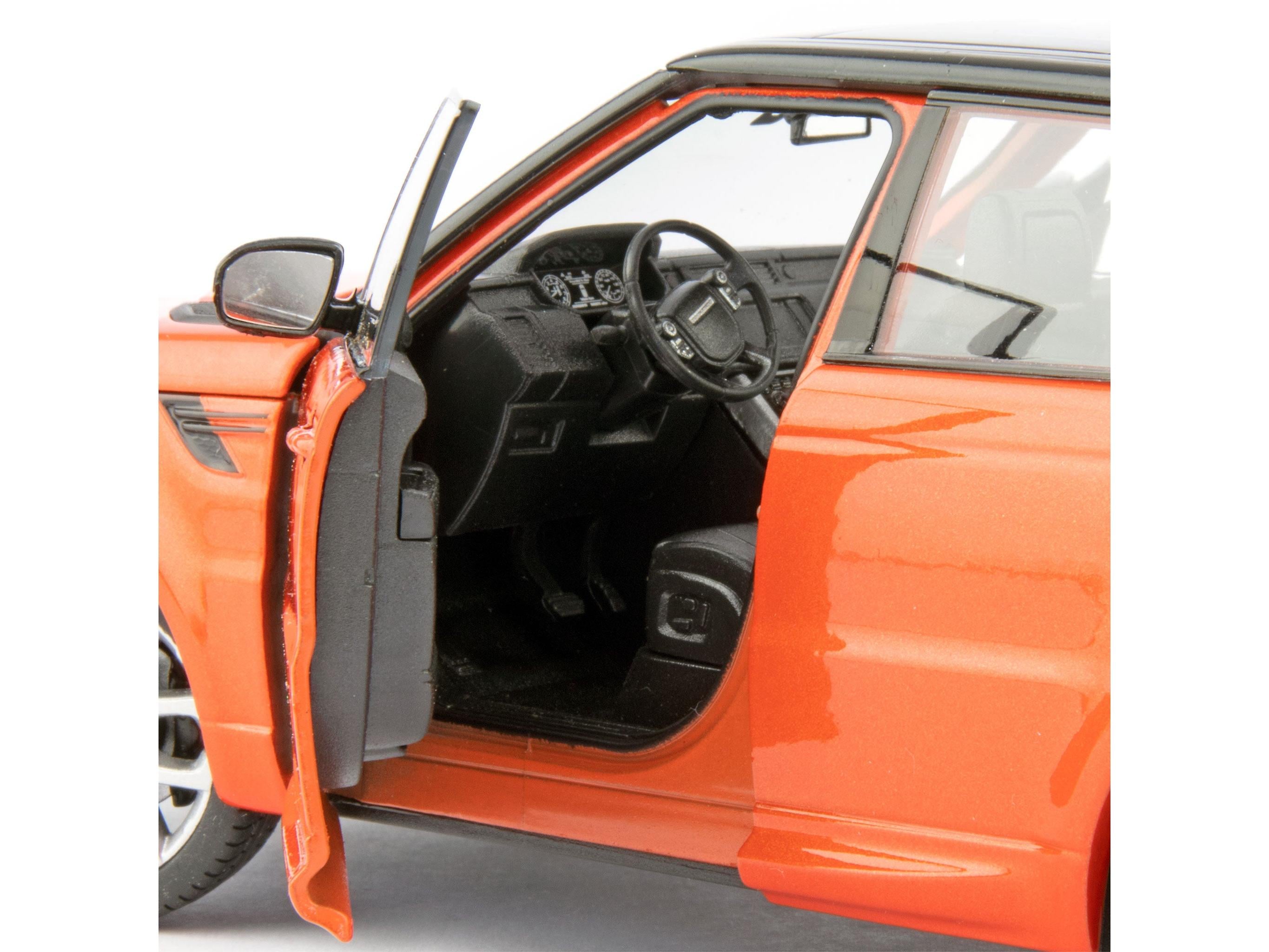Land Rover Range Rover Sport Chili Red (Orange) 1:24 Scale Welly Diecast Model