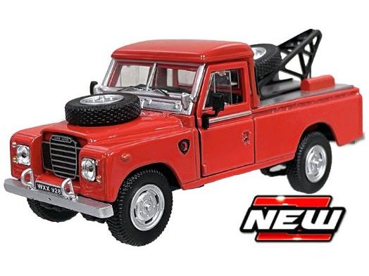 Land Rover Series 3 109 Tow Truck Red 1:43 Scale Cararama Diecast Model-Cararama-Diecast Model Centre