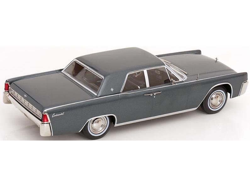 Lincoln Continental Sedan 1963 Marnie Grey Metallic 1:18 Scale Diecast Car – KK Scale-KK Scale-Diecast Model Centre