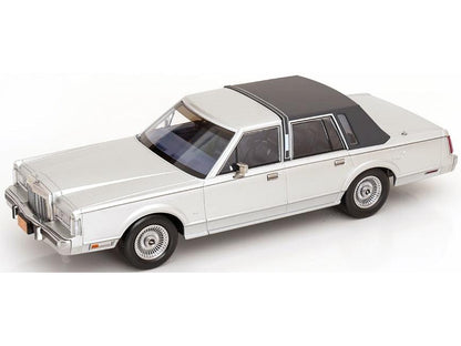 Lincoln Town Car 1985 Silver/Dark Grey From The Movie 'Air' 1:18 Scale Diecast Car – KK Scale-KK Scale-Diecast Model Centre