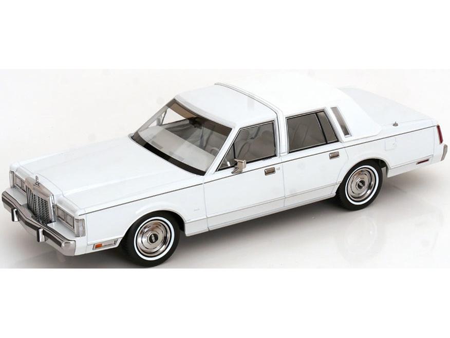 Lincoln Town Car 1985 White From TV Series 'Miami Vice' 1:18 Scale Diecast Car – KK Scale-KK Scale-Diecast Model Centre