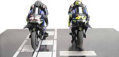 Yamaha YZR-M1 Valencia Test 2019 Hamilton/Rossi - Set 2 Bikes 1:12 Scale Minichamps Diecast Model