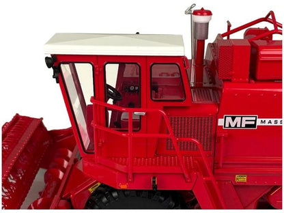 Massey Ferguson 760 Combine 1:32 Scale Universal Hobbies Diecast Model-Universal Hobbies-Diecast Model Centre