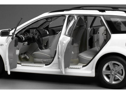 Mazda 6 Estate Glacier White 1:18 Scale Diecast Model Car – Sun Star-Sun Star-Diecast Model Centre