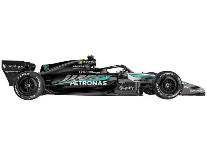 Mercedes-AMG F1 W17 E PERFORMANCE F1 2026 #63 George Russell 1:43 Scale Diecast Model Car – Bburago-Bburago-Diecast Model Centre