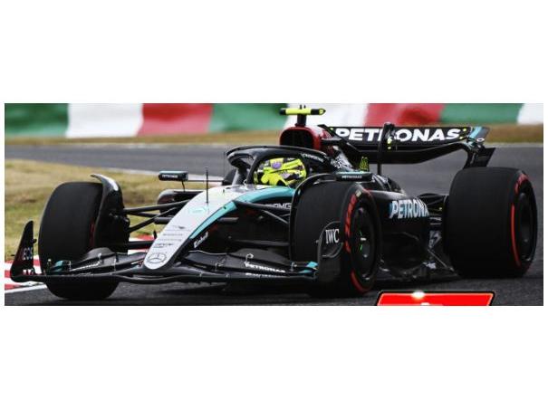 Mercedes-AMG W15 #44 F1 2024 Lewis Hamilton 1:24 Scale Diecast Car – Bburago-Bburago-Diecast Model Centre