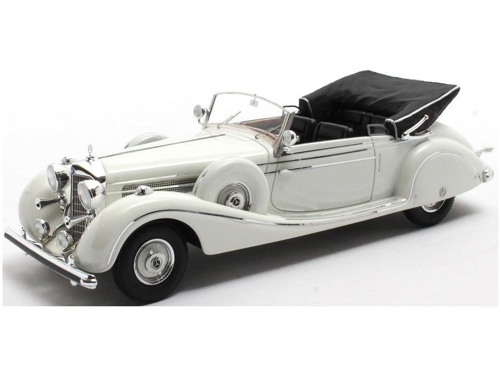 Mercedes-Benz 770K (W150) Cabriolet B 1939 white - 1:43 Scale Model Car-Matrix-Diecast Model Centre