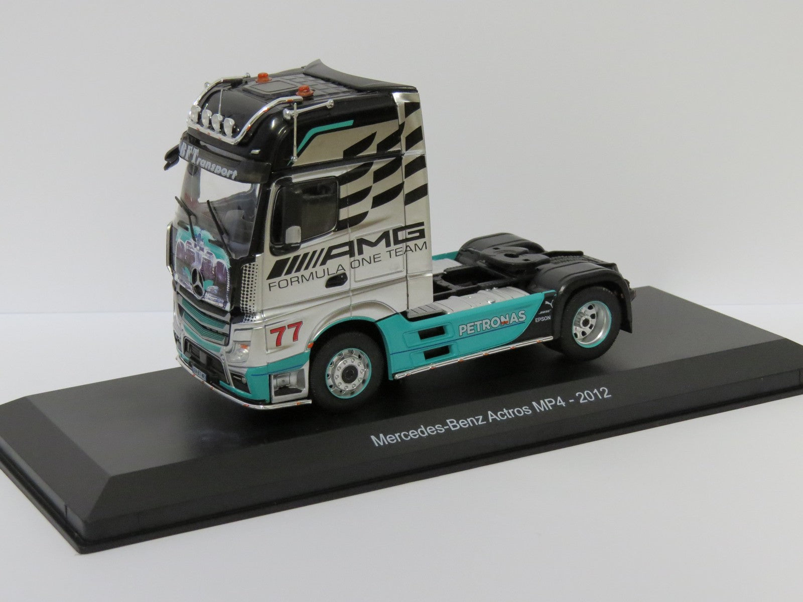 Mercedes-Benz Actros MP4 2012 AMG 1:43 Scale Unbranded Diecast Model Truck-Unbranded-Diecast Model Centre