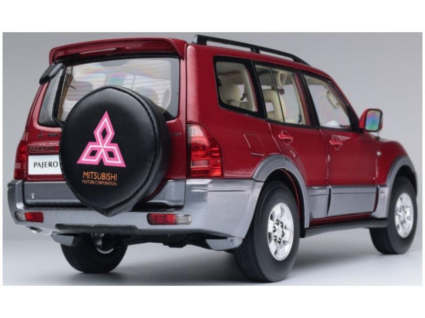 Mitsubishi Pajero V73 Red Metallic 1:18 Scale Diecast Model Car – Sun Star-Sun Star-Diecast Model Centre