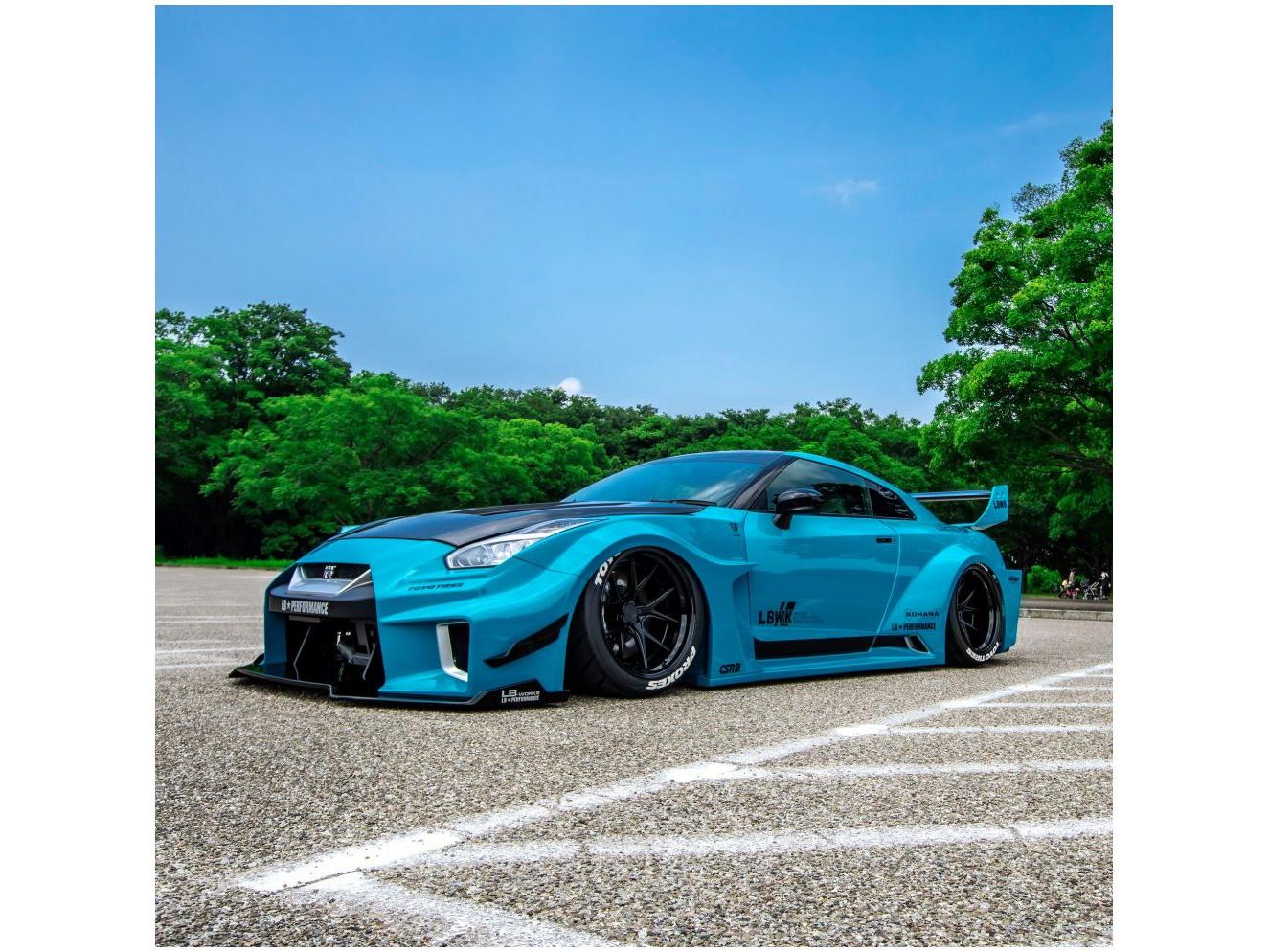 Nissan GT-R (R35) Liberty Walk Silhouette Body Kit Blue Metallic