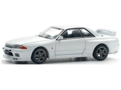 Nissan Skyline GT-R R32 Crystal White - 1:64 Scale Model Car-Pop Race-Diecast Model Centre