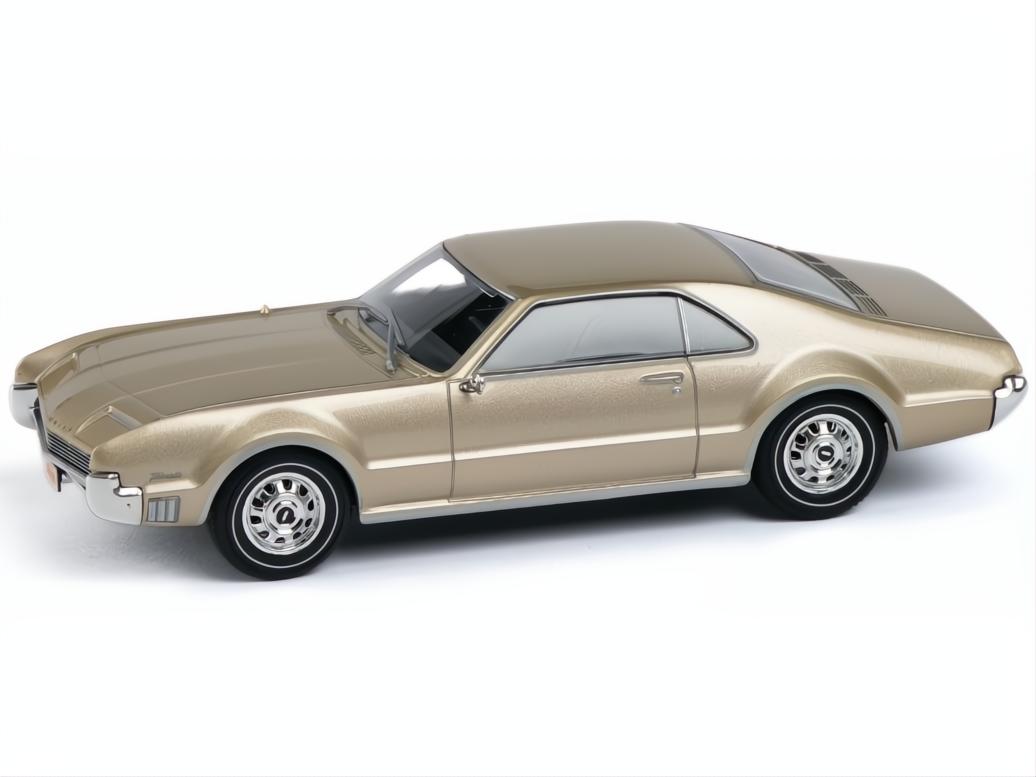 Oldsmobile Tornado Beige 1966 1:43 Scale Unbranded Diecast Model Car-Unbranded-Diecast Model Centre