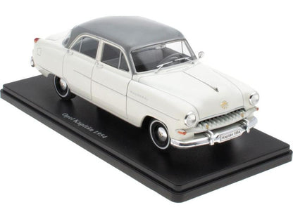 Opel Kapitan 1954 White 1:24 Scale Unbranded Diecast Model Car-Unbranded-Diecast Model Centre