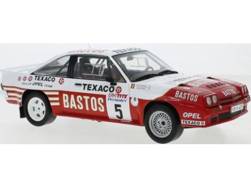 Opel Manta 400 #5 G.Colsoul/A.Lopes Bastos Rally Ypres 1985 1:18 Scale Diecast Model-IXO-Diecast Model Centre
