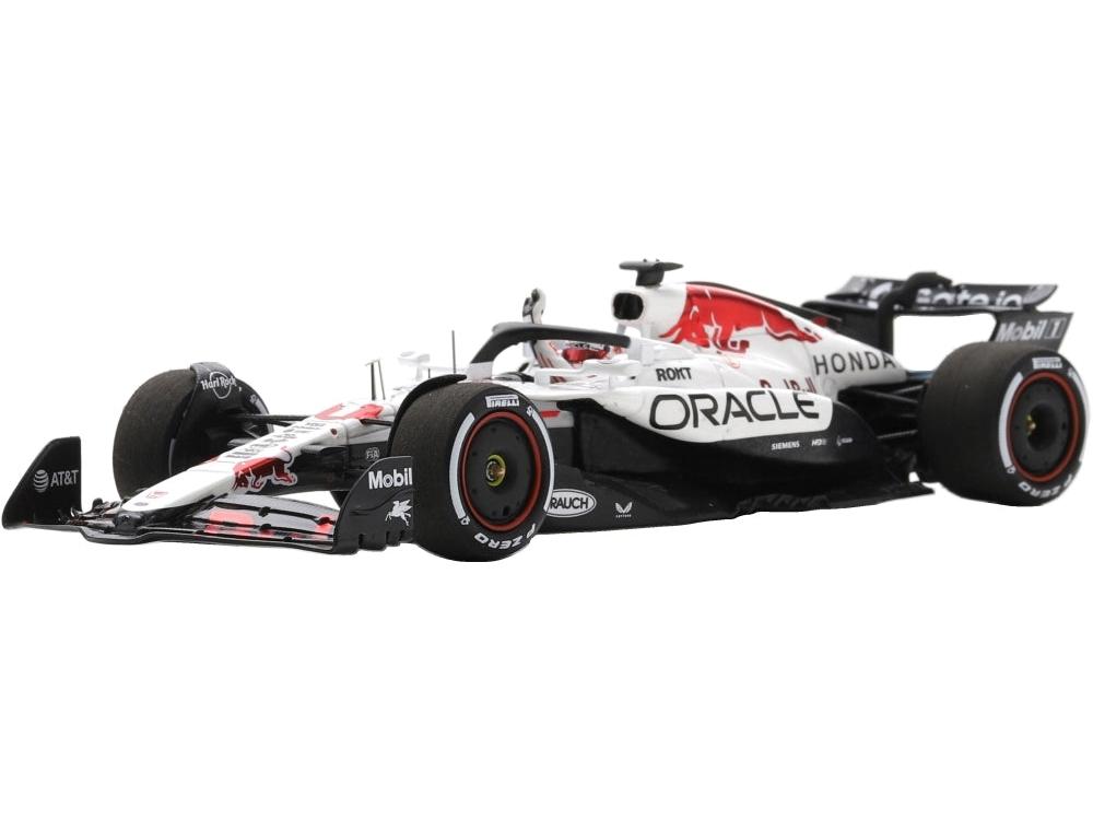 Oracle Red Bull Racing RB21 #1 1st Japanese GP 2025 Max Verstappen w/Pit Board 1:43 Scale Resin Car – Spark-Spark-Diecast Model Centre