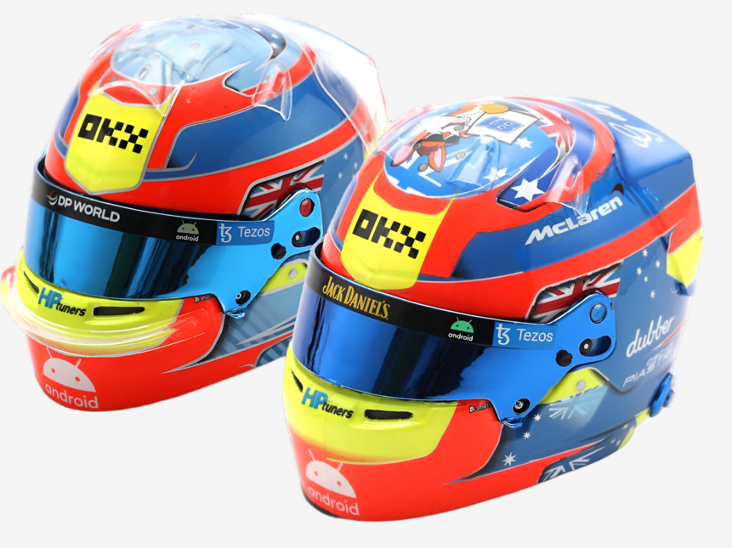 Oscar Piastri 2023 Helmet Bundle - 1:5 Scale-Diecast Model Centre-Diecast Model Centre