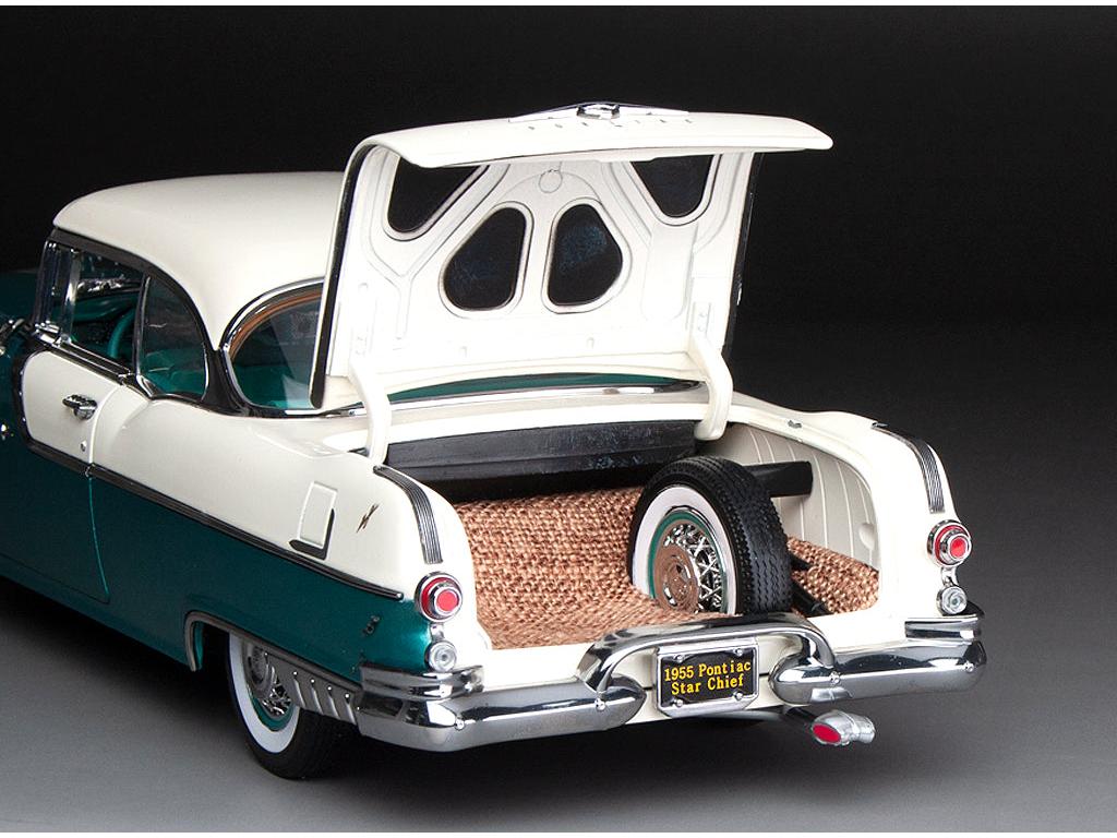 Pontiac Star Chief Hard Top White Mist Valley Green 1955 1:18 Scale Sun Star Diecast Model Car-Sun Star-Diecast Model Centre