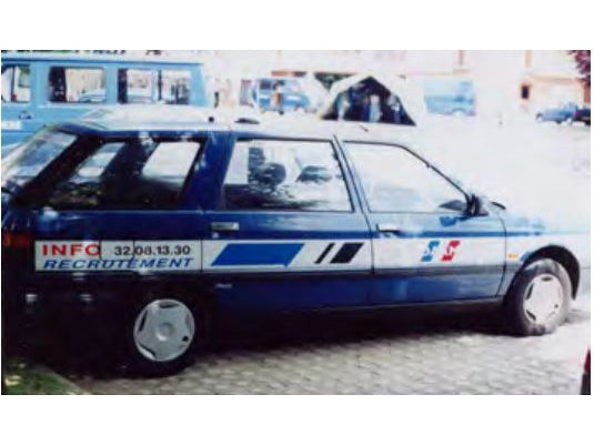 Renault 21 Nevada 1992 Gendarmerie Info Recrutement - 1:43 Scale Diecast Model Car-Norev-Diecast Model Centre