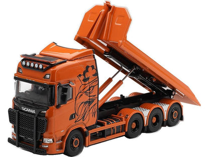Scania 770S B8X4NA Hooklift Flatbed Orange (RHD) 1:64 Scale Diecast Truck – MINI GT-MINI GT-Diecast Model Centre