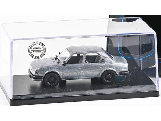 Skoda 120L 1984 T1 1:43 Scale Abrex Diecast Model Car-Abrex-Diecast Model Centre