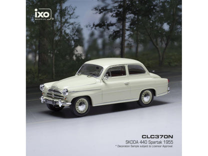 Skoda 440 Spartak Beige 1955 1:43 Scale IXO Diecast Model Car-IXO-Diecast Model Centre